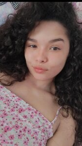 angeline_teen Sin maquillaje👄👀 Billede 3