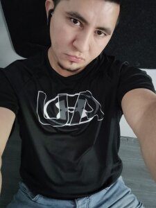 Zaen_Casanova Public Pic 3