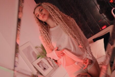 mia_silkk Sensual and sexy Pic 2