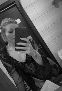 Alice_Picasso Public Pic 3