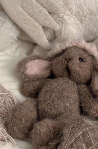 AmeliaMiles Public Hình 2