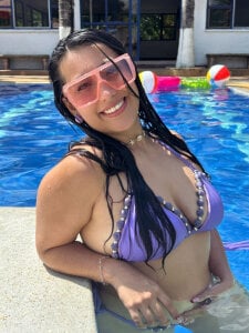 my_aleja_ sunny day 🌞💖😎💜 Pic 2