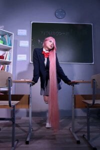 folinskayyya my cosplay of Aira Shiratori from Dandadan) Pic 8