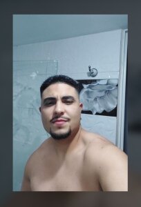 marcus_harris SEXY MAN... 💪🏻🔥 Pic