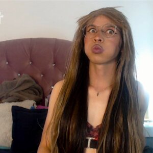 cutesweeetrobinsex viernes happy Pic 8