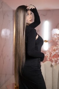 annbones_ch A date with me Pic 3
