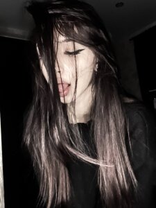 CoraleeSpadlin mysterious lady Pic