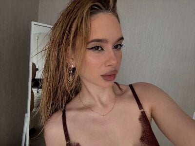 LornaBuffkin my hair Pic 3