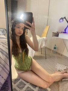 natur_ella Farming My Aura Poză 8