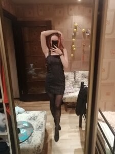 MoonlishSiren Sometimes I like to look classy Photo 3
