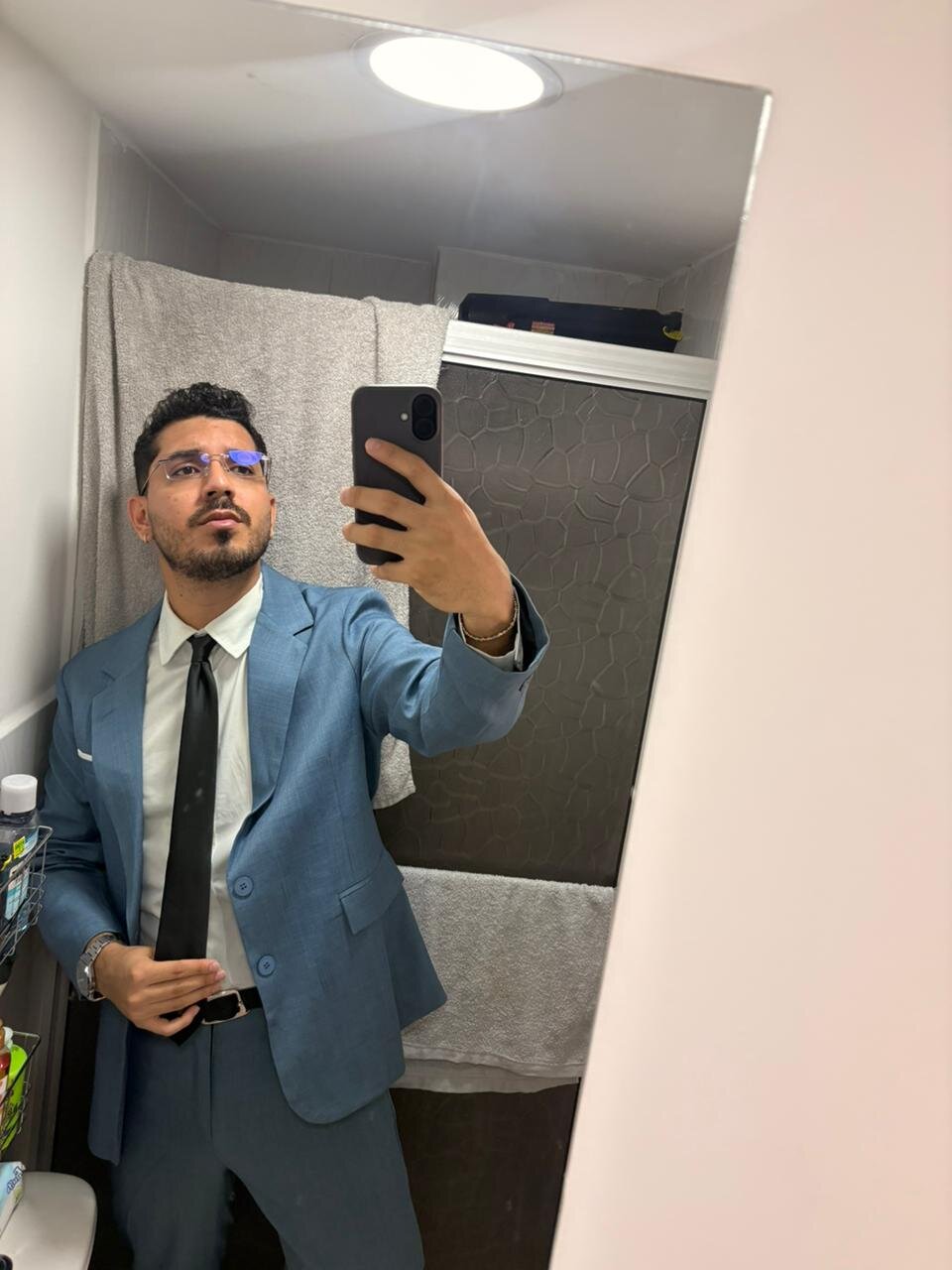 صور samuelcoopeer الرائجة  7997