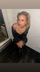 Zungenlolly_quinn Hier ist zungenlolly_quinn 🍭😈 Süß im Look… gefährlich im Kopf 🔥 圖片 6