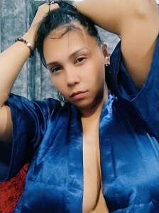 Melany_Contrera If this album reaches 200 likes I'll upload another album 🔥 Pic