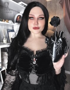 Wounded_Goddess_ My Heart — My Rules Pic 3