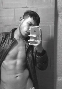 Angel_Dusstt_ Public Pic