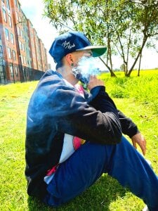 _hairybeard_ smoking w зображення 3