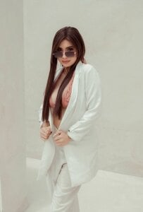 samy_clay A different vision of me💖 Pic 7