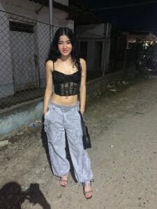 Cute girl 🩷 de Naty_Rose23  6 Imagens