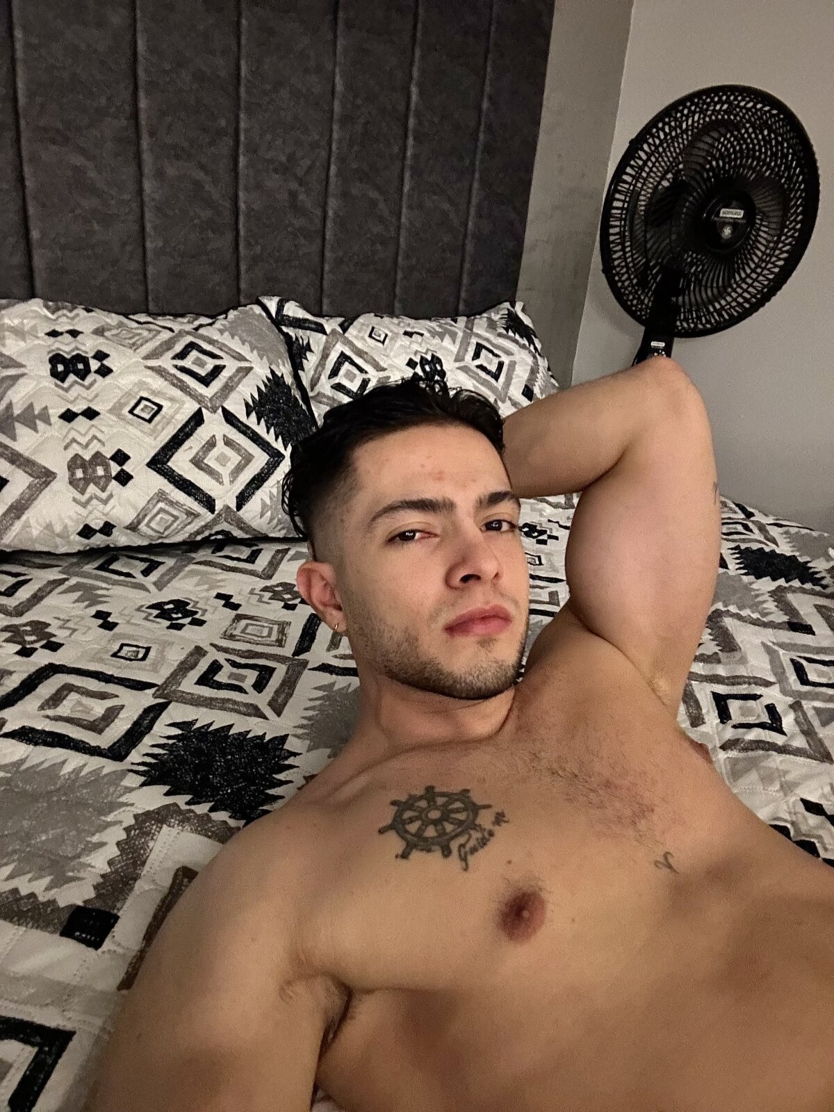 GrantBlake Trending Pic 6210