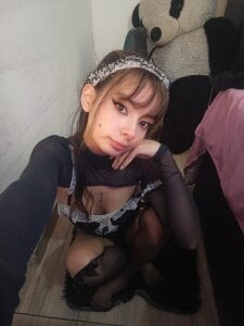 _annie_rosseMarch图片 2