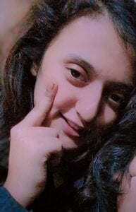 whisperingPassion Lovebirds  3টি ছবি