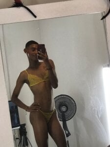 Ciara-Smith I♥ Pic 3