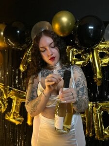 Happy birthday, born 27 years ago! de Tattitude_  3 Imagens