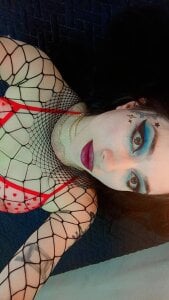 As you would like to take my lingerie slowly or prefer to do it quickly and sensually🥵 de alixxon1  5 photos