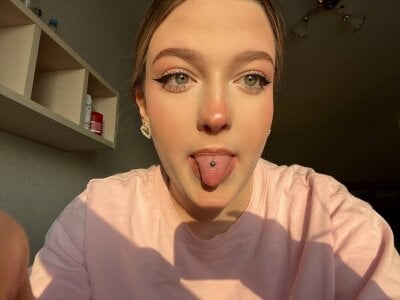 JammieMickiewicz Fully Dressed Filth Pic 3