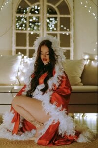 AngelinaTeller Your Santa 🤶 Pic 2