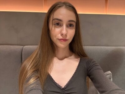 New blouse de IsobelCashin  Imagens