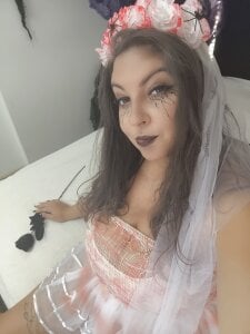 KlaraHope Halloween 2025 Pic 3