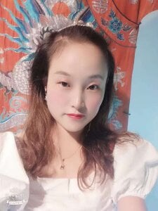 Public de fangfang2026  2 photos