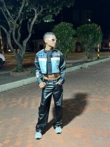 OwenStone_ in public all is better Pic 4