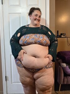 PlumCrazyRach Halloween 2025 Pic 8