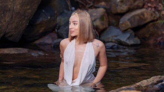 ambar_rosse25 Water photos sed Hình 2