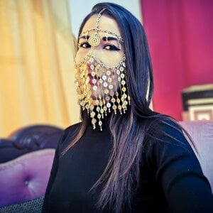 Zahra_Elena Public Pic