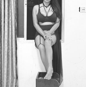 Malayali---kylie Public Pic 2