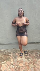 Pretty-001 Public Pic 6