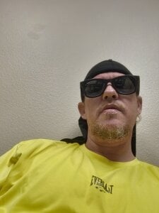 yourMasterisBored Public Pic 4