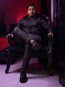 leeo_max Sexys Pic 9