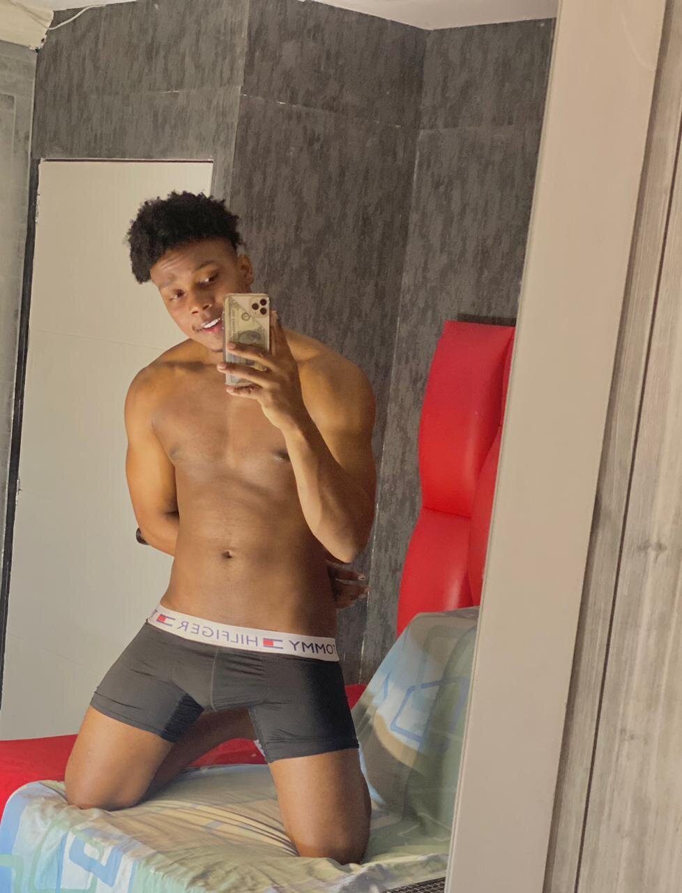 DominicSccott Trending Plaatje 3265