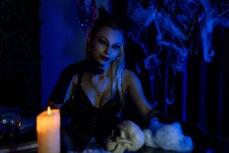 AlessiaCroft Purrfectly Wicked Pic 3