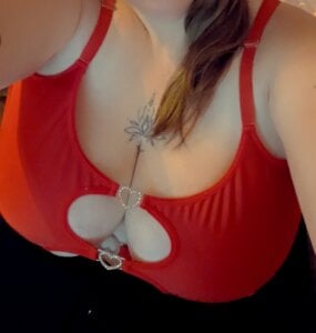 Lola----x Public Hình