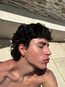 Evan_Barret Public Kuva