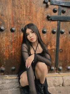 _Viollet Me outside!✨ Pic 4