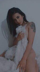 -EMILY_SWAN-BLANCO Bild 3