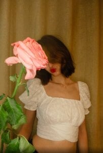 NoreenCourtney mood Pic 4