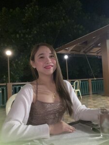 _SweetSofialove Am i cute for you? Foto 5