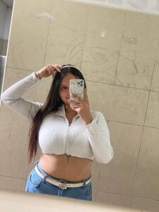 Eva_Rotic_ Public Foto 4